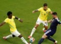 Vini Jr. marcou duas vezes, Neymar estreou e o Brasil venceu a Escócia por 3 a 0 na Copa do Mundo.