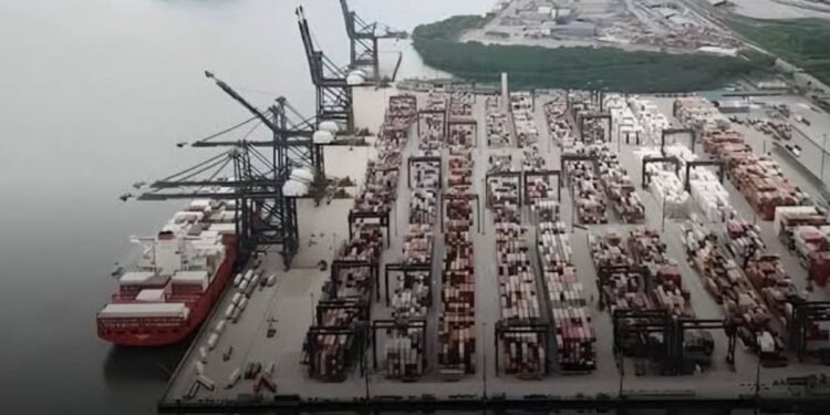 Balança comercial de Rio Preto registra redução do déficit em junho.