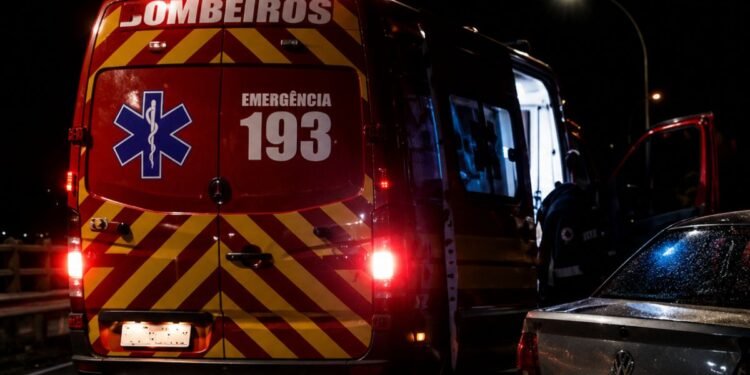 MOTORISTA FOGE APÓS ACIDENTE QUE DEIXA ESTUDANTE FERIDA NO CENTRO DE RIO PRETO