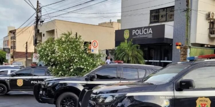Operação integrada prende 15 foragidos em Rio Preto durante ação conjunta entre Polícia Civil e Polícia Federal.
