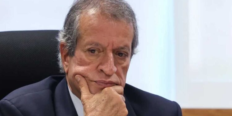 Presidente nacional do PL, Valdemar Costa Neto, alvo de decisão do ministro Flávio Dino que determinou o bloqueio de R$ 119,2 milhões em bens.