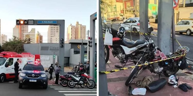 Acidente entre carro e moto no cruzamento da avenida Bady Bassitt em Rio Preto.
