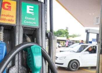 Gasolina com 32% de etanol é aprovada pelo CNPE e mistura valerá por 180 dias