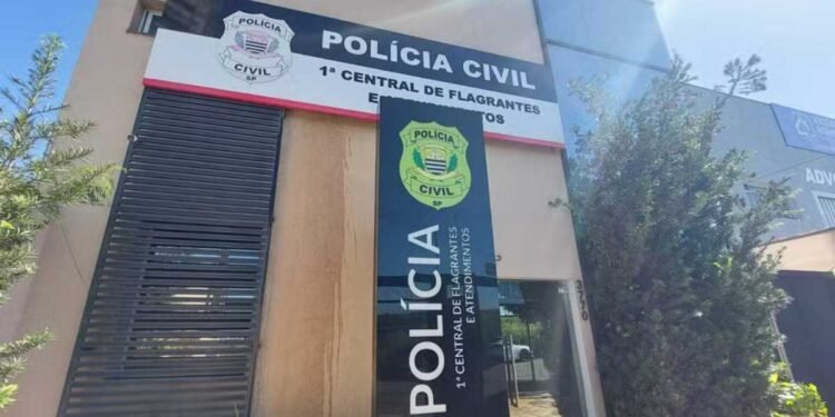 Vigilante registra boletim de ocorrência após cair no golpe do falso prêmio em São José do Rio Preto.