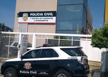 CASAL TEM MOTO ROUBADA POR CRIMINOSOS ARMADOS EM RIO PRETO
