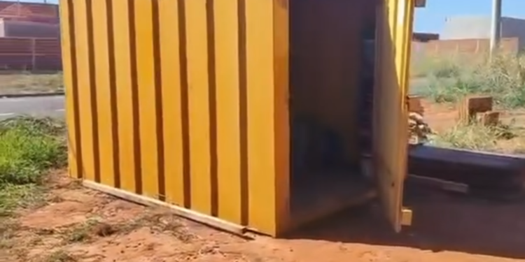DEIC RECUPERA CONTÊINERES E MATERIAIS FURTADOS DE OBRAS EM RIO PRETO