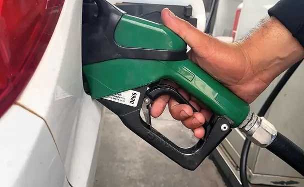 ETANOL CUSTA MENOS DA METADE DA GASOLINA E VIRA MELHOR OPÇÃO EM RIO PRETO