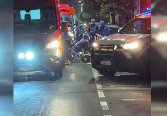 MOTOCICLISTA MORRE APÓS BATER EM CAÇAMBA DURANTE FUGA DA PM EM CATANDUVA