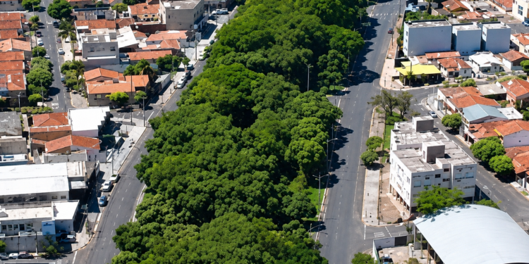 PROTESTO NA CETESB AUMENTA PRESSÃO SOBRE OBRA DE R$ 29 MILHÕES NA MURCHID HOMSI