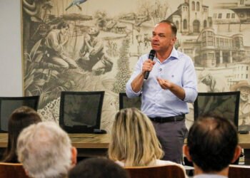 PREFEITURA DE RIO PRETO PREPARA MUDANÇA QUE PODE ATINGIR ATÉ NOVE SECRETARIAS E O SEMAE