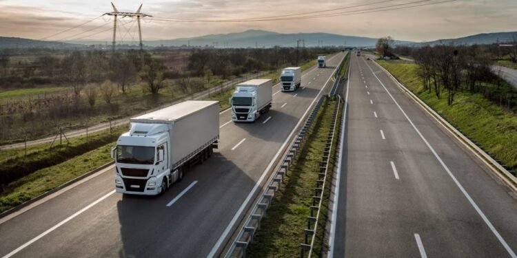 MOTORISTAS DA REGIÃO PARTICIPAM DE ENCONTRO INTERNACIONAL SOBRE FUTURO DO TRANSPORTE