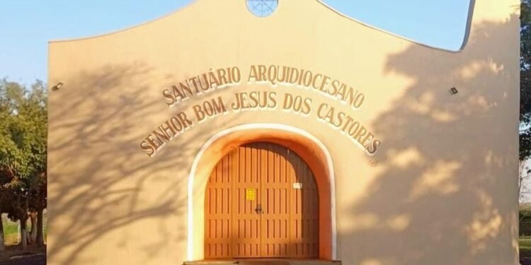 BOM JESUS DOS CASTORES DEVE REUNIR ATÉ 30 MIL FIÉIS NESTA QUARTA-FEIRA