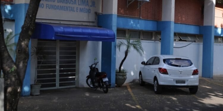 BRIGA ENTRE MULHERES É REGISTRADA DENTRO DE ESCOLA ESTADUAL EM VOTUPORANGA