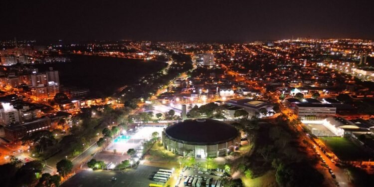 ILUMINAÇÃO PÚBLICA DE RIO PRETO